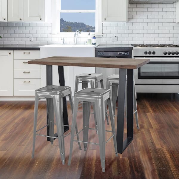 https://images.thdstatic.com/productImages/4a837cc2-cf61-471f-b288-b875a608b82d/svn/gray-natural-amerihome-dining-room-sets-awbtg4-31_600.jpg