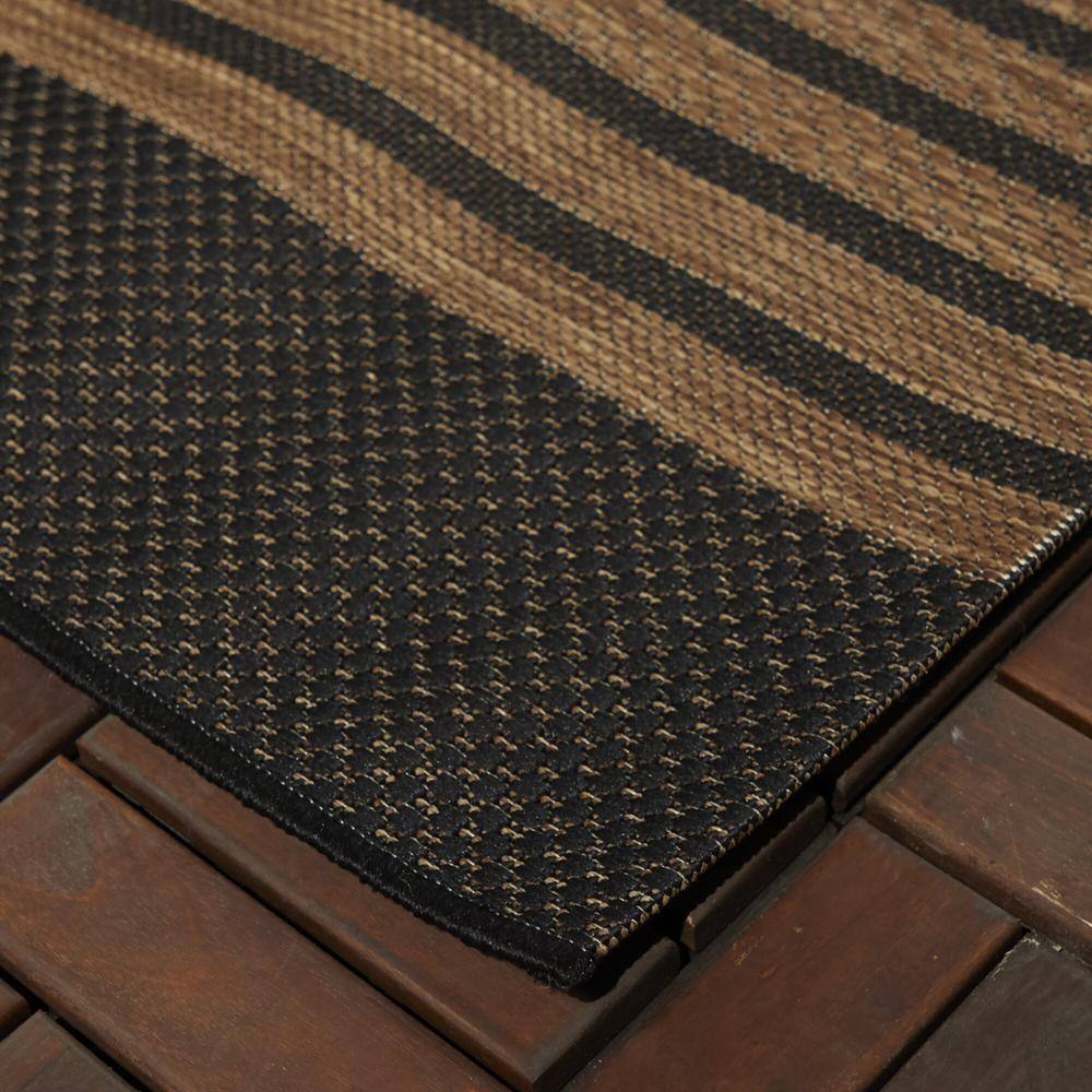 Niccolo Charcoal Gray Synthetic Stripe Indoor/Outdoor Area Rug 5' x 7'