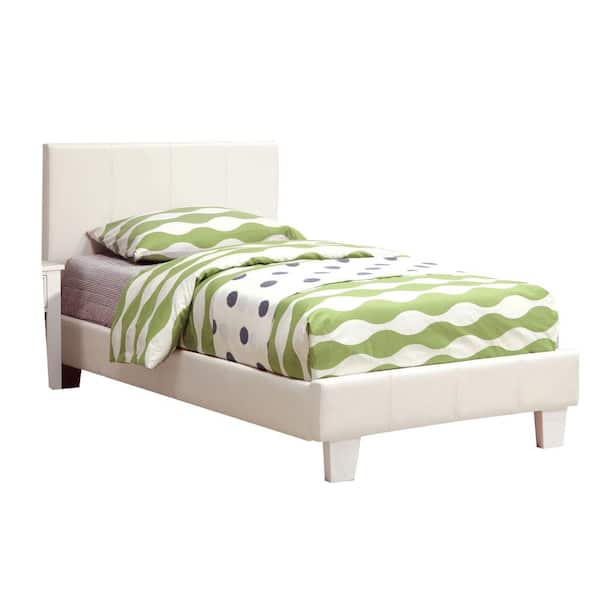 Winn Park White Twin Bed