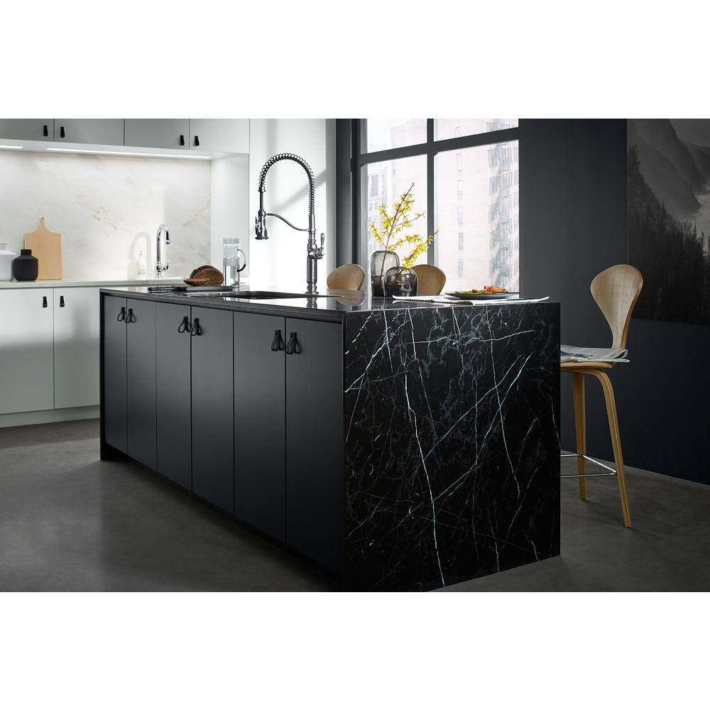 Polished Chrome Semi-Professional Kitchen Faucet with Pull-Out Spray