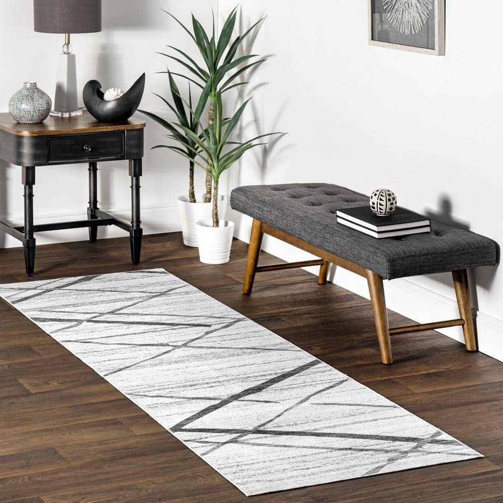Gray Trellis Machine Washable Stain-Resistant Runner Rug