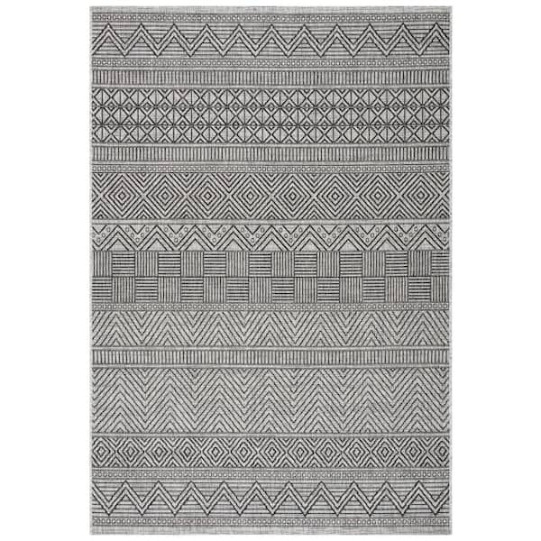 SAFAVIEH Courtyard Black/Gray Doormat 2 ft. x 4 ft. Striped Tribal Chevron Indoor/Outdoor Area Rug