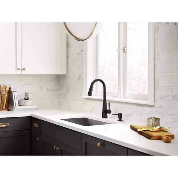 Trew Single-Handle Pull-Down Sprayer Kitchen Faucet with Reflex and Power Boost in Matte Black