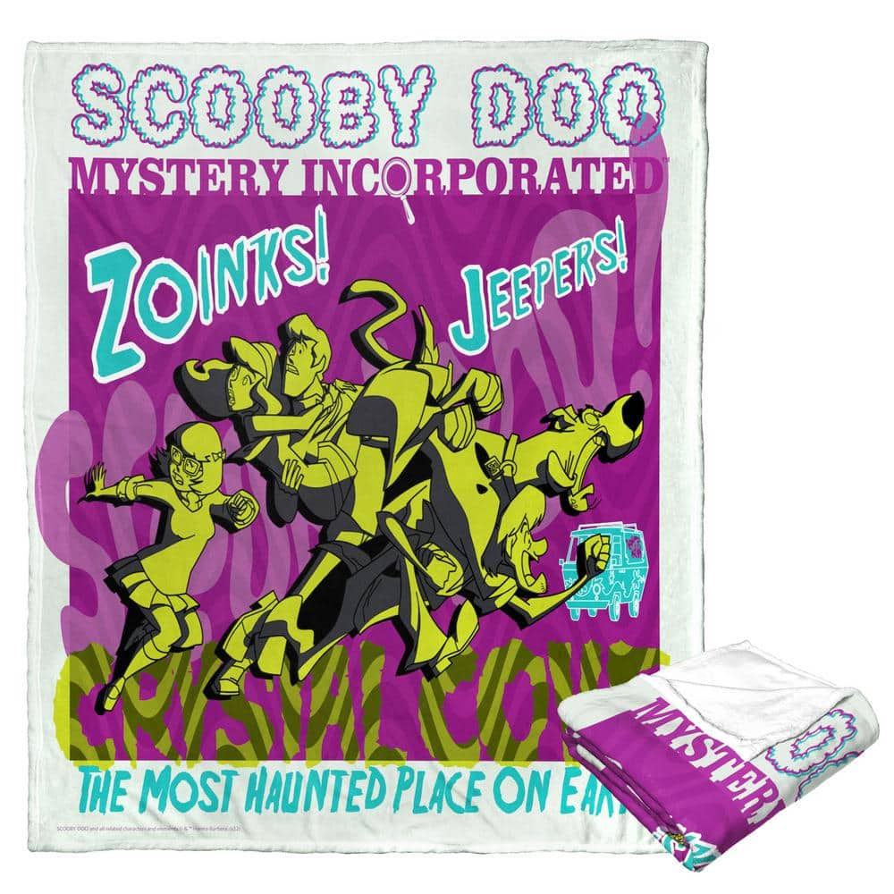 THE NORTHWEST GROUP Warner Bros. Scooby Doo Silk Touch Multi-Colored Throw Blanket Haunted Crystal Cove