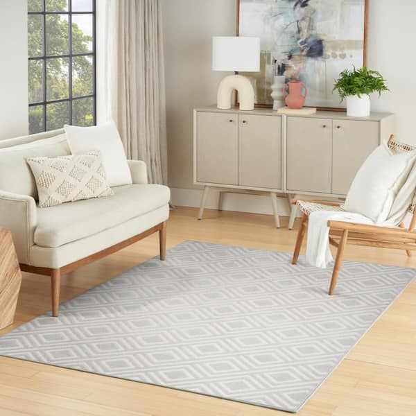 Casual Light Grey 4 ft. x 6 ft. Checker Contemporary Area Rug