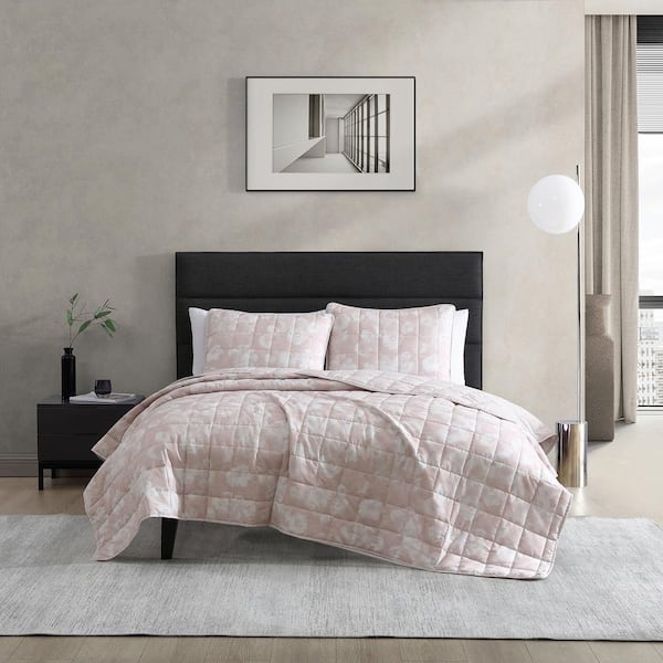 KENNETH COLE NEW YORK Madison Floral 3-Piece Pink Microfiber King Quilt Set