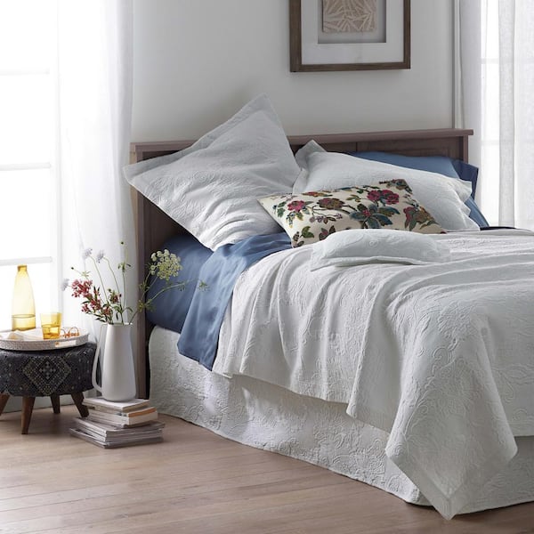 Putnam Matelasse White Cotton Full Coverlet
