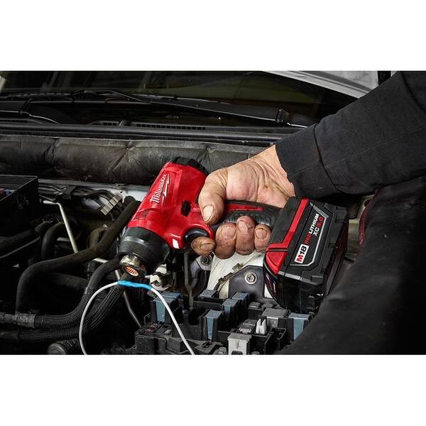 Milwaukee - M18 18V Lithium-Ion Cordless Compact Heat Gun Kit W/(1) 5.0Ah Batteries, Charger, Hard Case