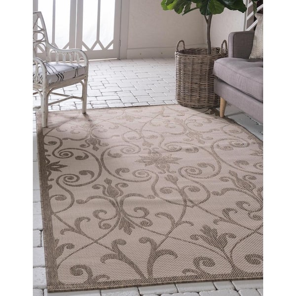 Outdoor Gate Beige 5' 3 x 8' 0 Area Rug