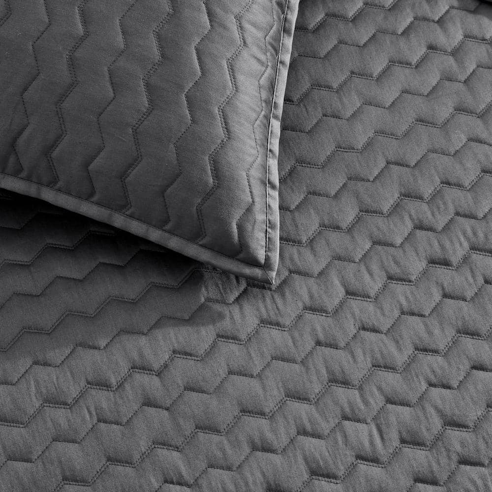Soft Charcoal Reversible Cotton Queen Quilt Set