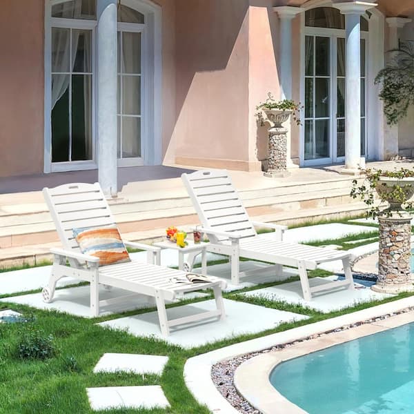 Hellen Keller White 3-Piece HDPS Plastic Adjustable Outdoor Patio Reclining Chaise Lounge Chair Set with Side Table