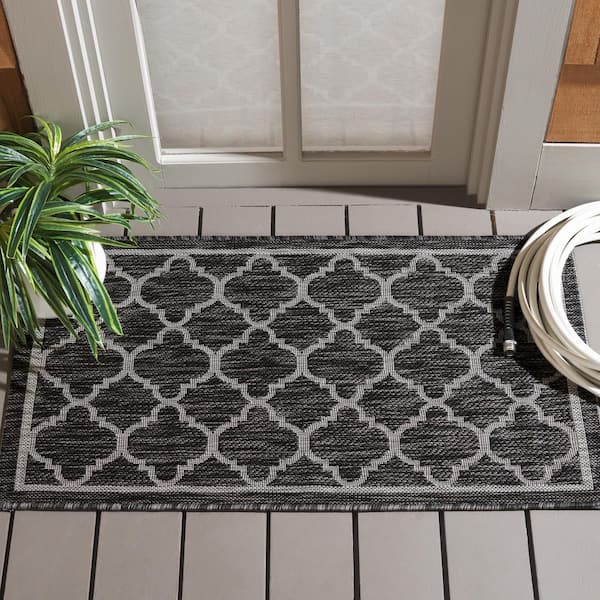 Courtyard Black Charcoal 2 ft. x 4 ft. Border Quatrefoil Indoor/Outdoor Area Rug