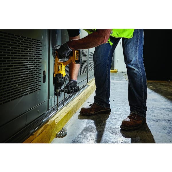 DEWALT - 20V MAX Cordless Brushless 1 in. SDS Plus D-Handle Rotary Hammer, (1) 20V Lithium-Ion 5.0Ah Battery, and Charger