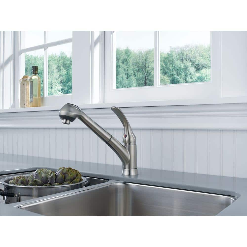 Stainless Steel Pull-Out Single Handle Kitchen Faucet