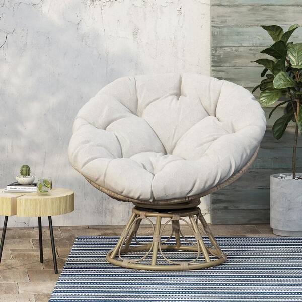 Wicker Outdoor Lounge Chair with Green Beige Cushion