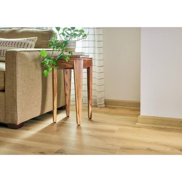 Pergo Outlast+ Golden Briar Oak 12 mm T x 7.4 in. W Waterproof Laminate Wood Flooring (19.63 sqft/case)