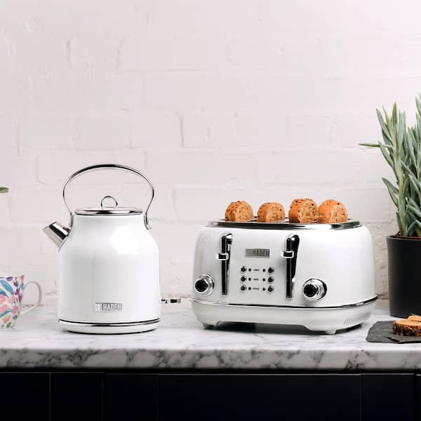 Vintage Presto Electric Tea Kettle White Plastic RV Kitchen Appliance 750 W