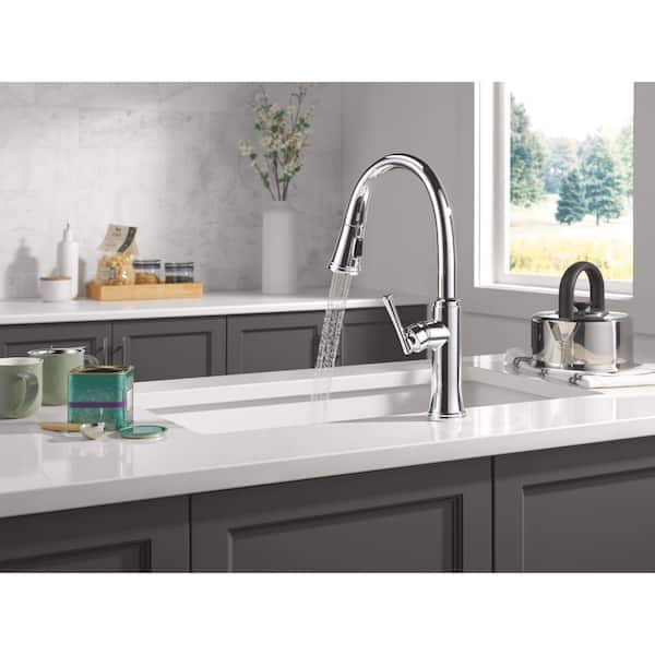 Delta Eldridge Chrome 16.81 in. H Pull Down Sprayer Kitchen Faucet