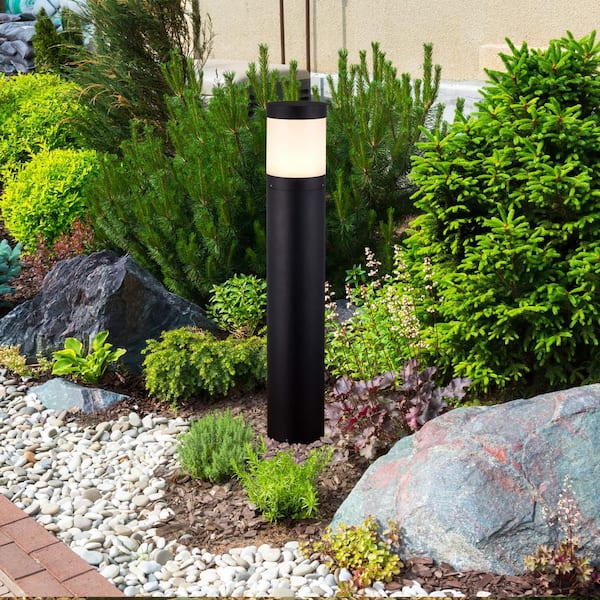 VONN Lighting 9-Watt Black Outdoor Integrated LED  Landscape Path Bollard Light