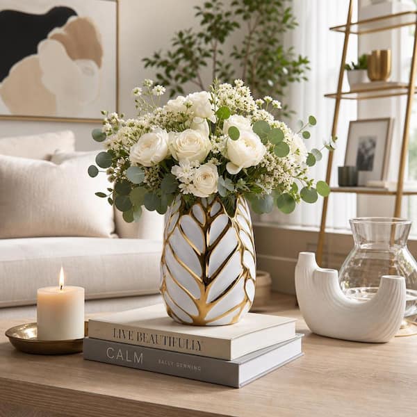 Liv & Skye 8 in. White Ceramic Leaf with Gold Accent Decorative