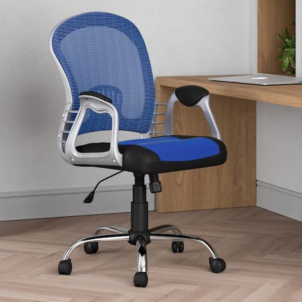 mecor desk and chair