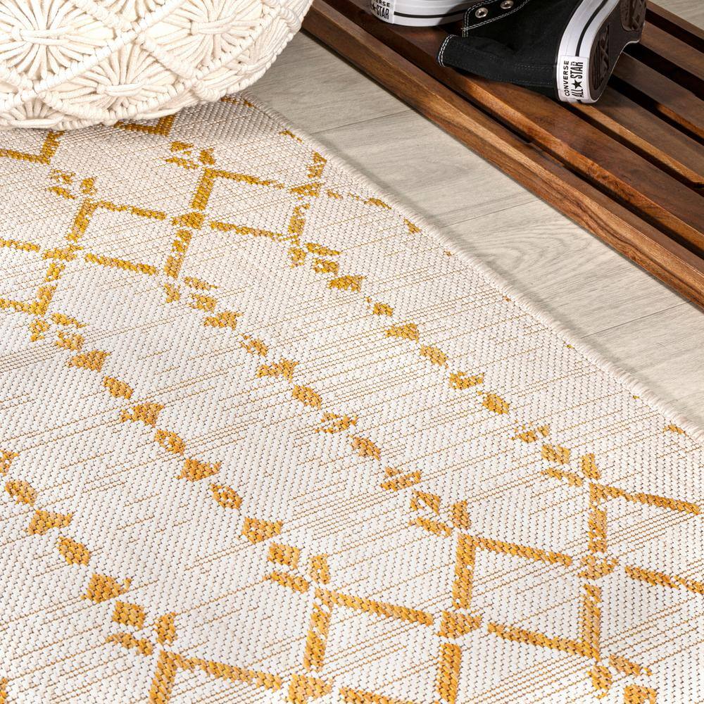 Moroccan Geometric Yellow and Cream 4' x 6' Outdoor Rug