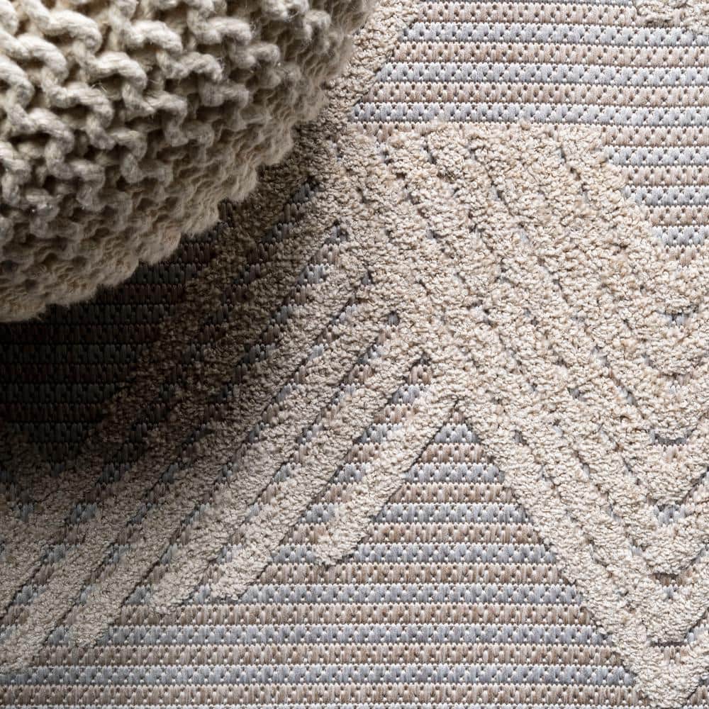 Ivory Geometric Art Deco 8' x 10' Reversible Synthetic Area Rug