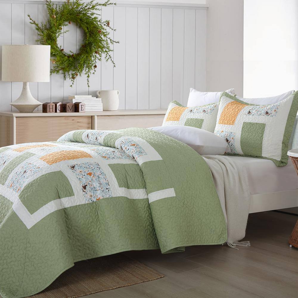 Green and Multicolor Cotton Patchwork King Bedspread Set