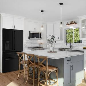 36" Freestanding French Door Refrigerator with Water and Ice Dispenser in Black Stainless Steel
