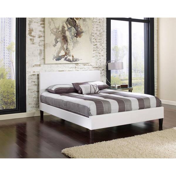 Hanover Downtown White Leather Queen Platform Bed