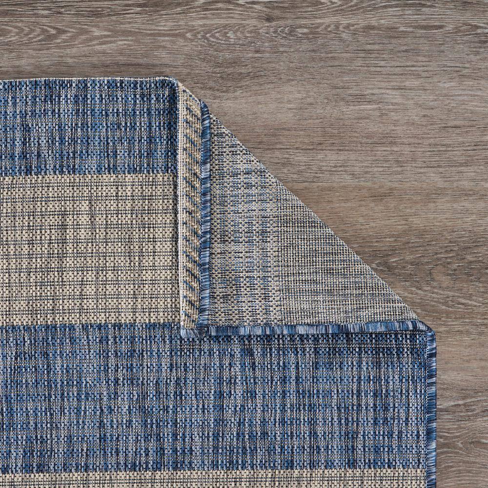 Coastal Charm Gray Synthetic 5' x 7' Indoor/Outdoor Area Rug