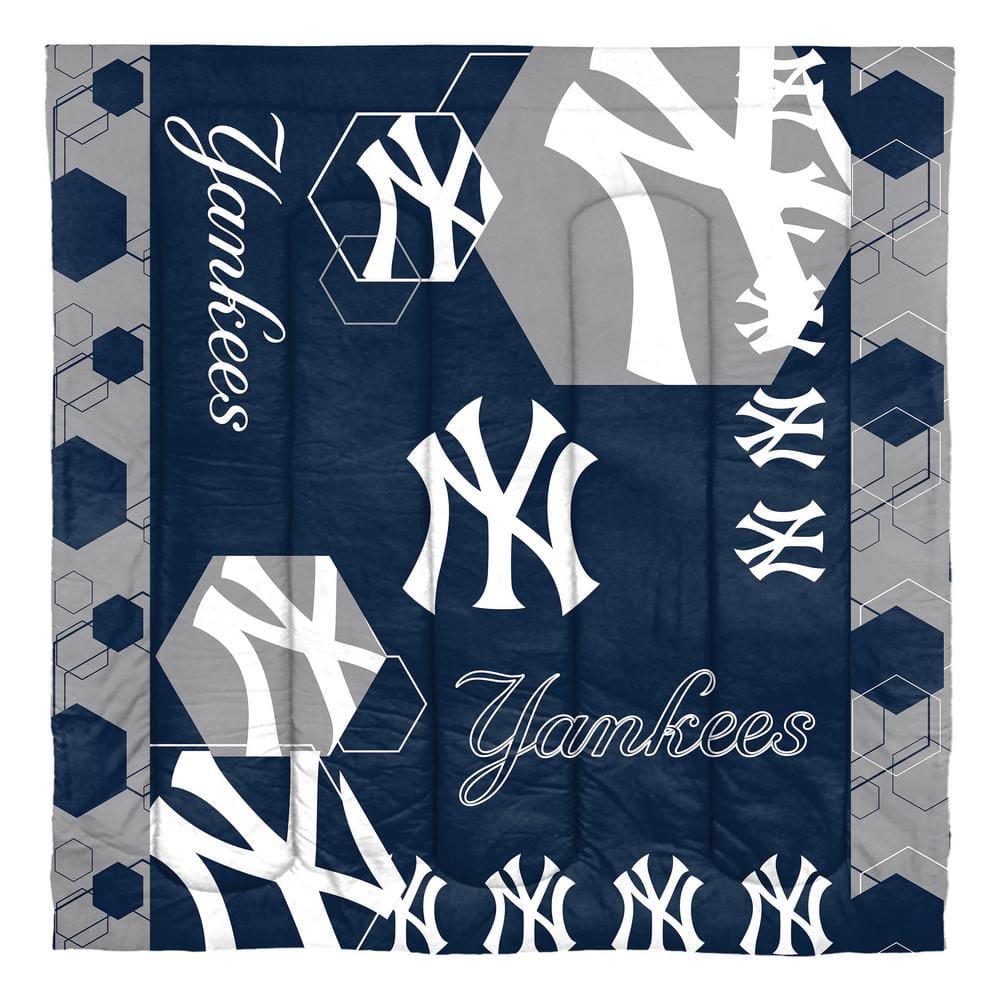 Yankees Hexagon 3Piece Full/Queen Size Multi Color Polyester Comforter