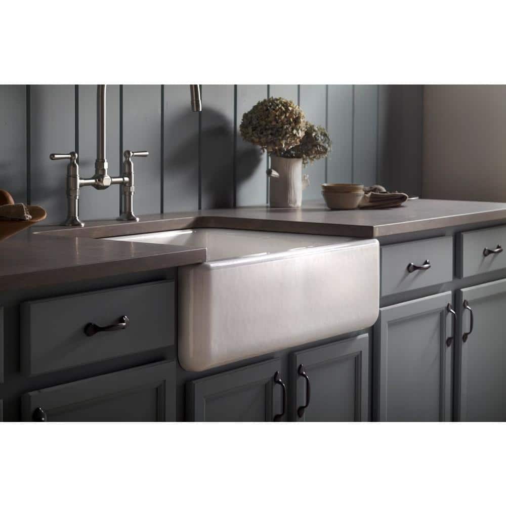White 30-Inch Cast Iron Farmhouse Single Bowl Kitchen Sink