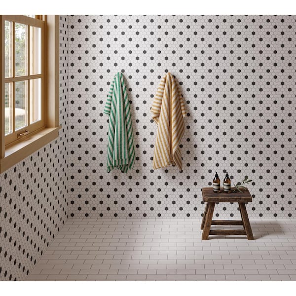 Le Cafe 10 in. x 12 in. Black and White Porcelain Mosaic Tile (8.4 sq. ft. /Case)