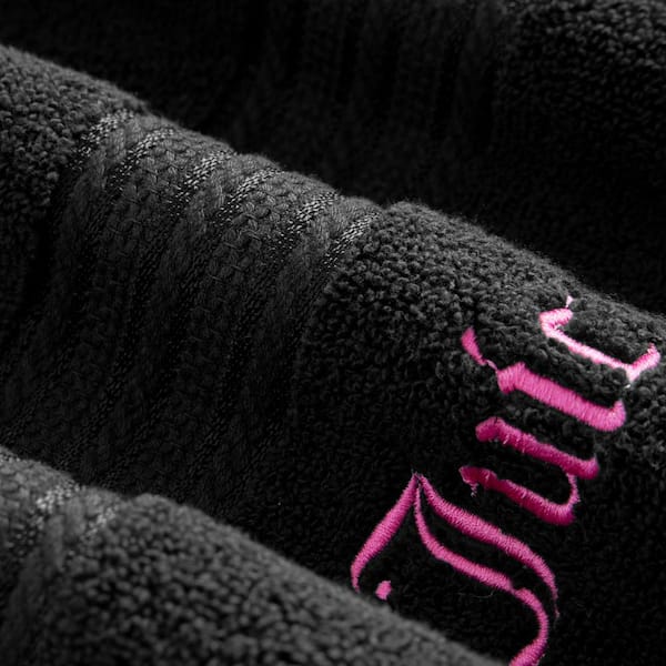 Juicy Couture Set of good Black Towels