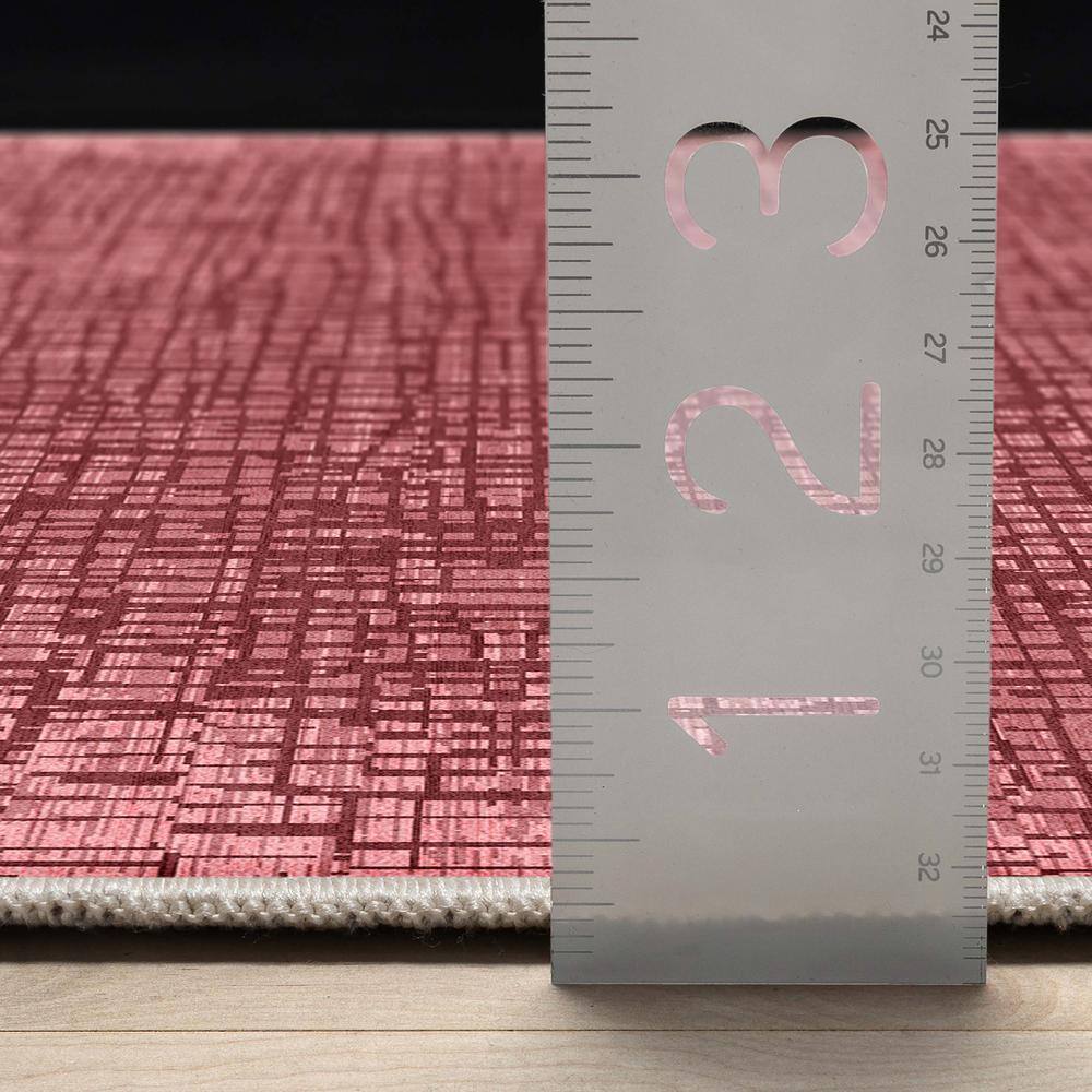 Red Abstract Synthetic Flat-Weave 5'3" x 7'3" Area Rug