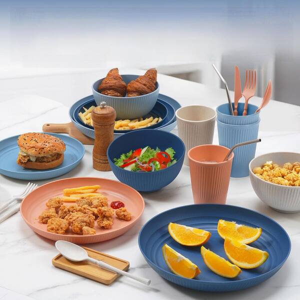 Numhew 64-Piece Black Wheat Straw Dinnerware Set Service for 8