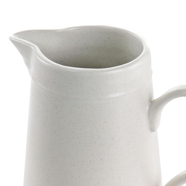 BEE & WILLOW Milbrook Large 60 Fl. Oz. Stoneware Serving Pitcher in  Off-White 985121033M - The Home Depot