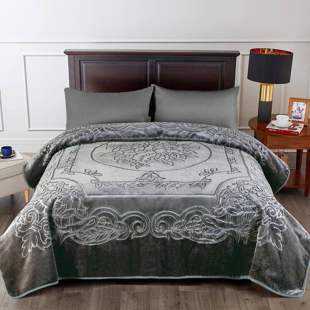★アメリカ★キムセイベルト★プレースマット★ビーズ★ JML Grey Embossed King Mink Fleece Blanket Jasmine01-Grey - The