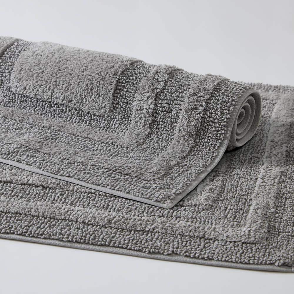 Logan 24" x 40" Gray Cotton Bath Runner Rug