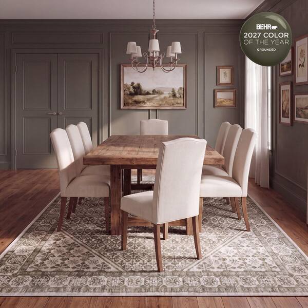 Arlena Green 10 ft. x 13 ft. Traditional Indoor Area Rug