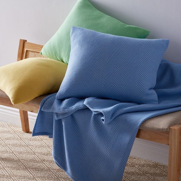 https://images.thdstatic.com/productImages/4c30f281-b2c5-5c53-a6d6-511432aa4714/svn/the-company-store-throw-pillows-85090j-16x20-blue-a0_600.jpg