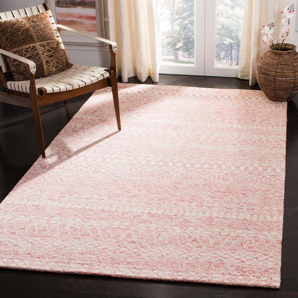 Ivory Elegance 8' x 10' Handmade Wool Tufted Rectangular Rug
