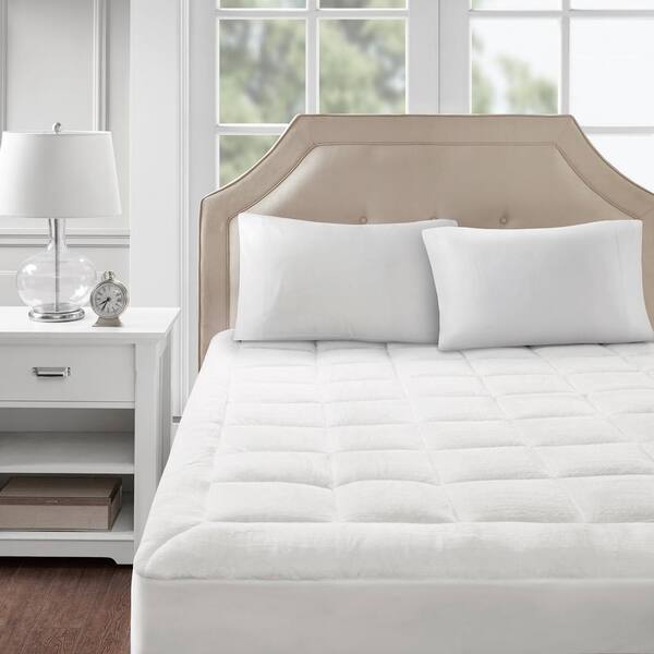 https://images.thdstatic.com/productImages/4c4ca3c6-86a2-44a4-ab8a-cff51a1bbaa4/svn/madison-park-mattress-pads-mp16-3147-c3_600.jpg