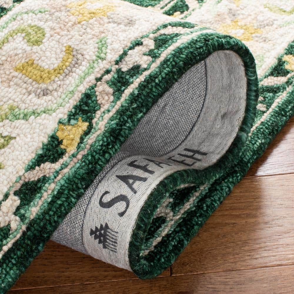 Aspen Green and Ivory Floral Wool 8' x 10' Area Rug