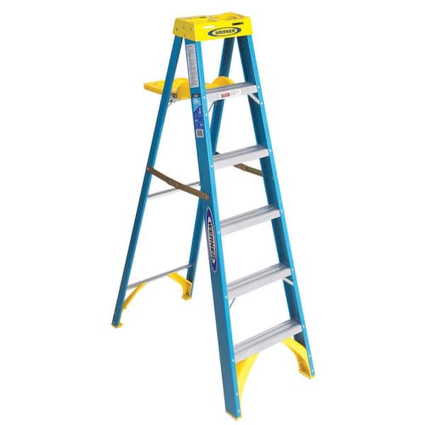Werner 6 ft. Fiberglass Step Ladder with 250 lbs. Load Capacity Type I Duty Rating