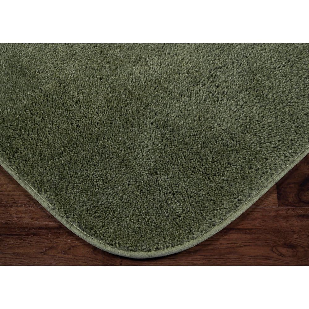 Deep Fern Green Nylon Minimalist Rectangle Bathroom Rug