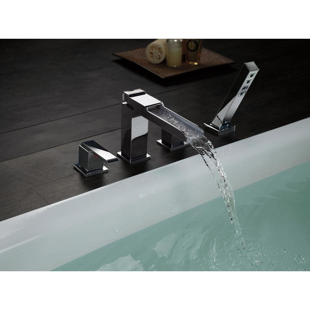 Chrome Deck Mounted Widespread Tub Faucet with Handshower