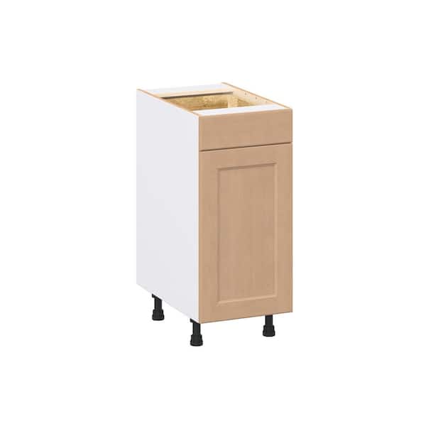 Lakewood Sugar Cookie Shaker Assembled Base Kitchen Cabinet With a Pull Out (15 in. W x 34.5 in. H x 24 in. D)