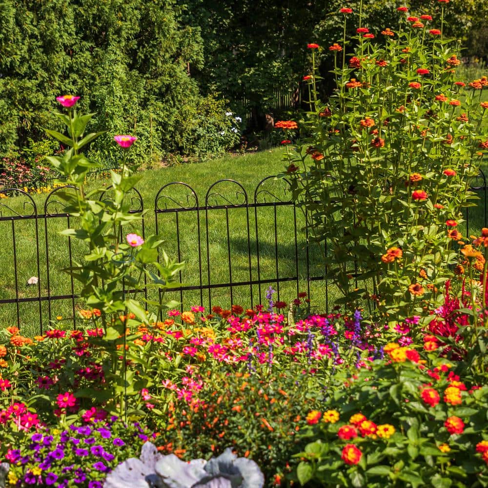Black Metal Decorative Garden Border Fence